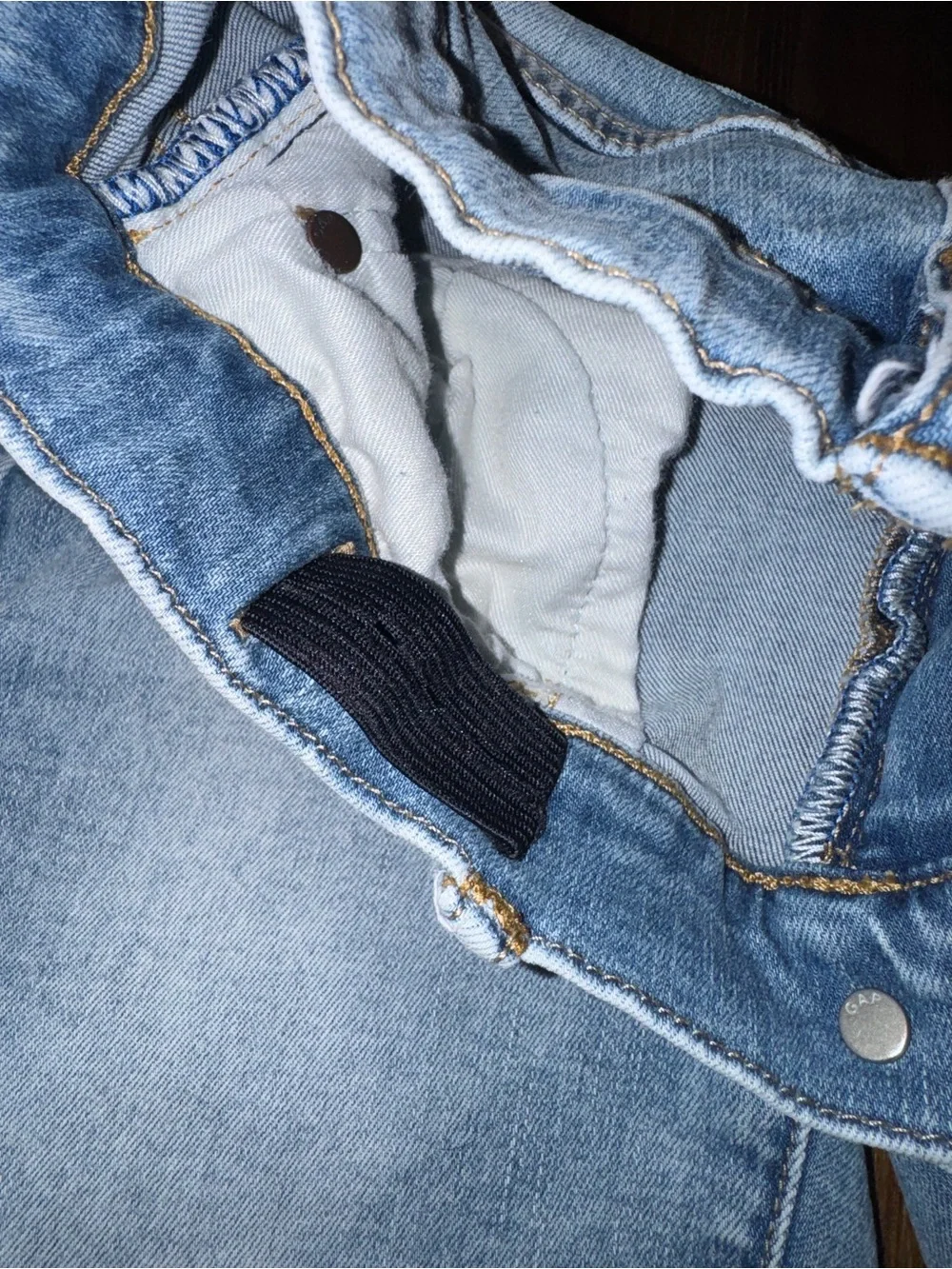 GAP Light Wash Skinny Jeans - Light Blue